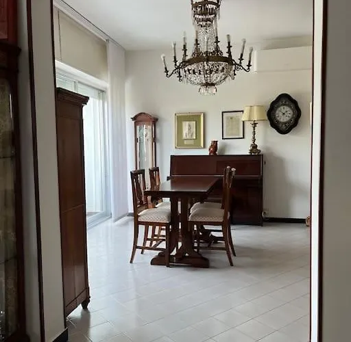 La Casa Del Conte San Salvatore (Genoa)